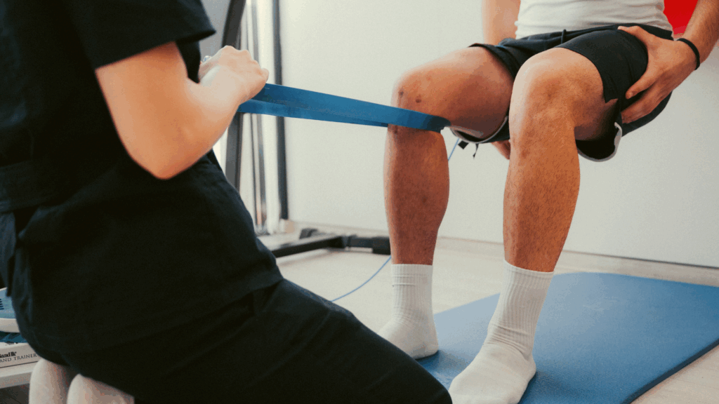 Pre- and postoperative physiotherapy at Recovery Clinic – how preparation and rehabilitation support body regeneration.